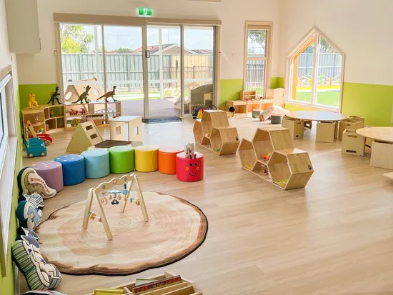 Jeu doux pour enfants électriques colorés d'intérieur